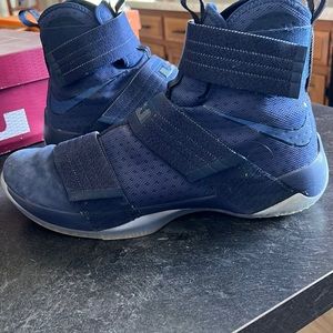 LeBron Soldier Shoe Size 13